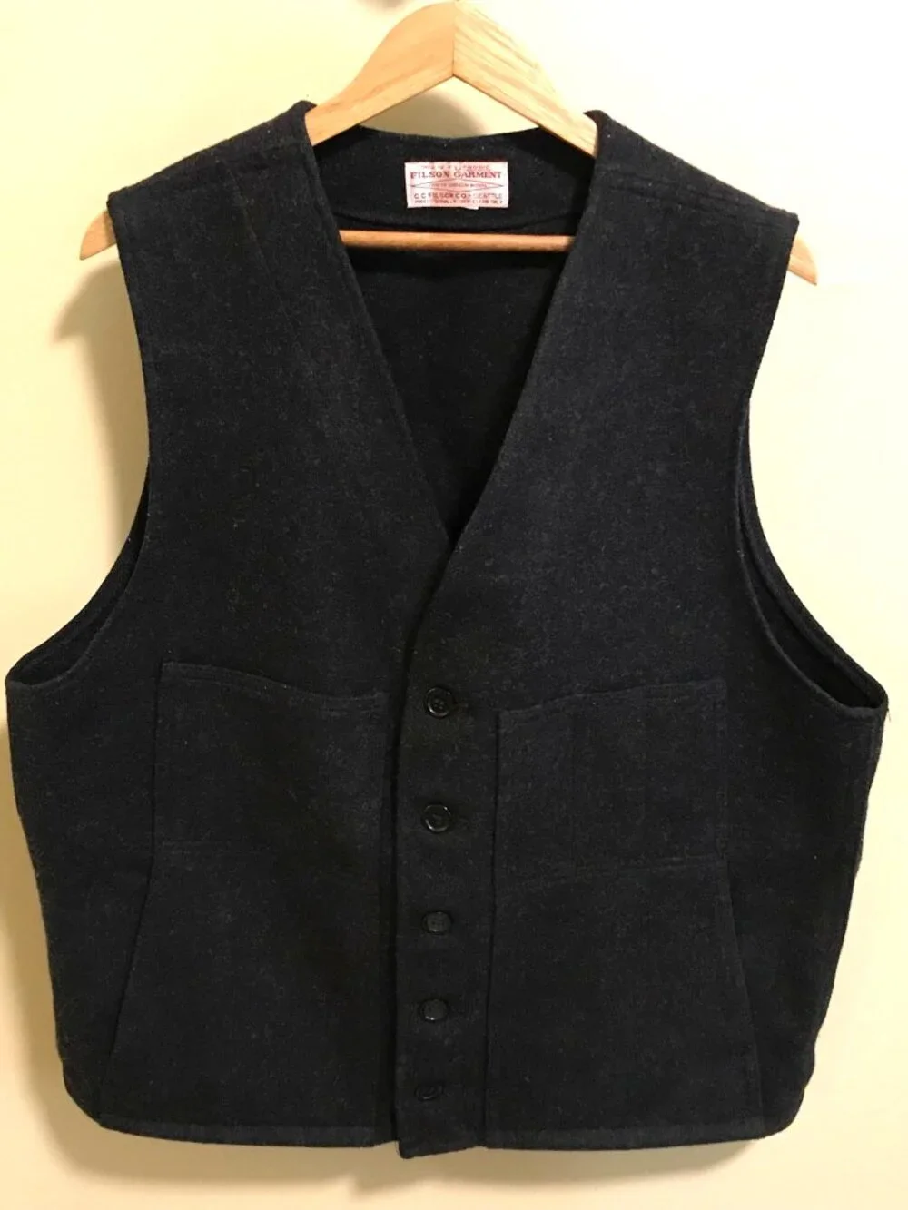 Men's Filson Mackinaw Virgin Wool Vest-Size 46 (XL) Charcoal